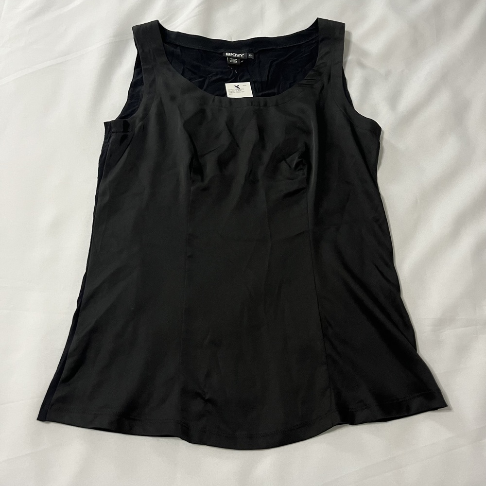 DKNY Panel Tank